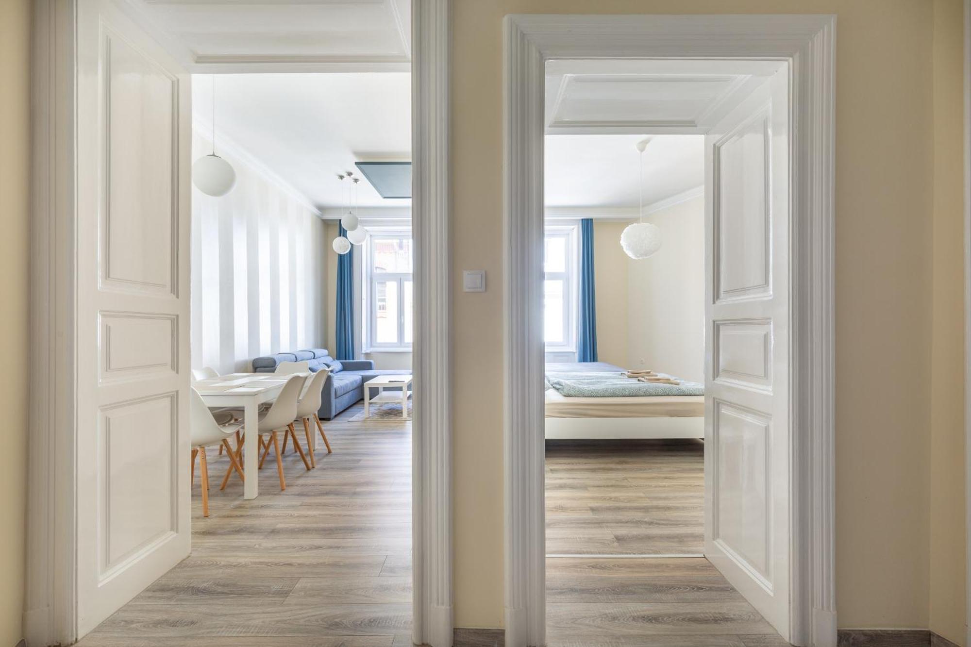 R62A Rottenbiller Apartment Budapest Kültér fotó